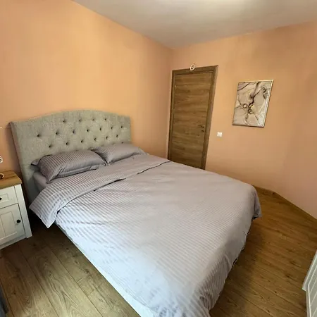 Spacious Sunny Flat With 2 Bedrooms In The Heart Of Plowdiw