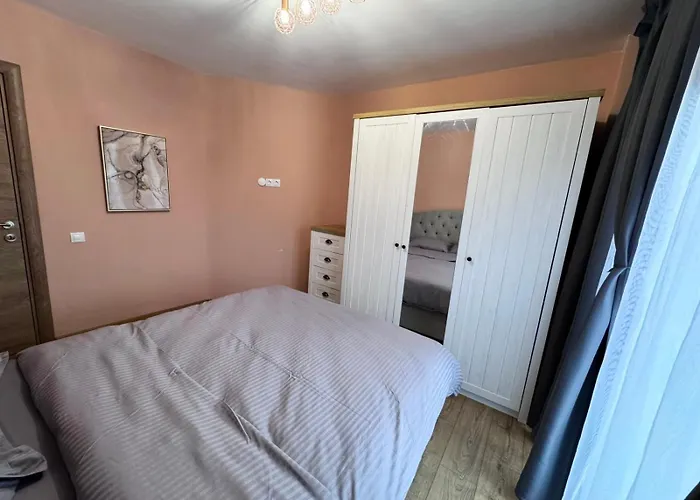 Spacious Sunny Flat With 2 Bedrooms In The Heart Of Apartment Plovdiv