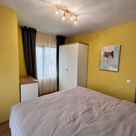 Spacious Sunny Flat With 2 Bedrooms In The Heart Of Plovdiv